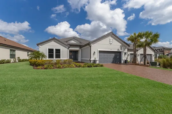 Property Slideshow image 2 of 55 | 5510 panella ct, Palmetto, FL, 34221