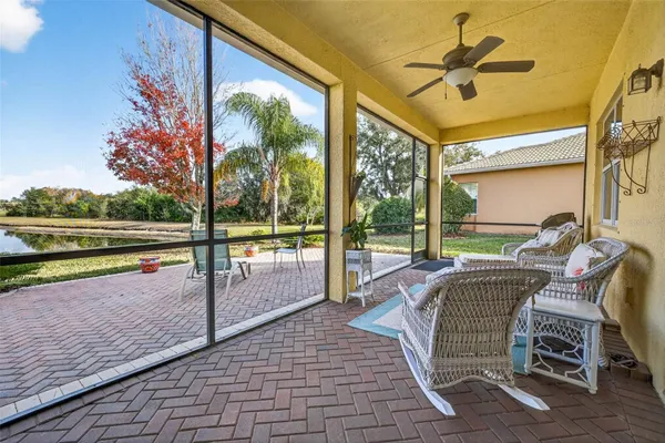 Property Slideshow image 3 of 65 | 16251 diamond bay dr, Wimauma, FL, 33598