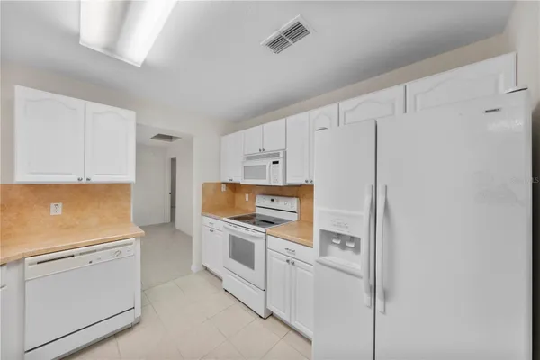 Property Slideshow image 3 of 92 | 9617 sw 92nd ct, Ocala, FL, 34481