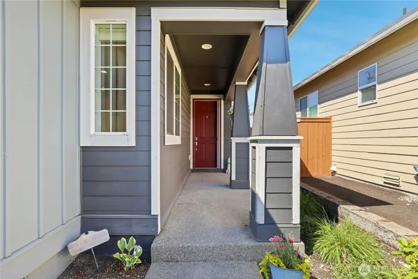 Property Slideshow image 3 of 40 | 8218 canton ave, Lacey, WA, 98516
