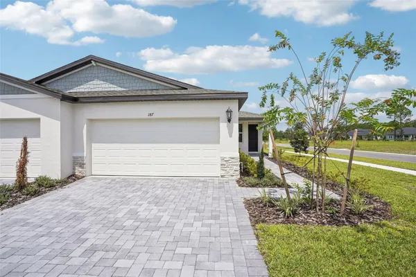 Property Slideshow image 3 of 32 | 187 parkhaven dr, Ormond Beach, FL, 32174
