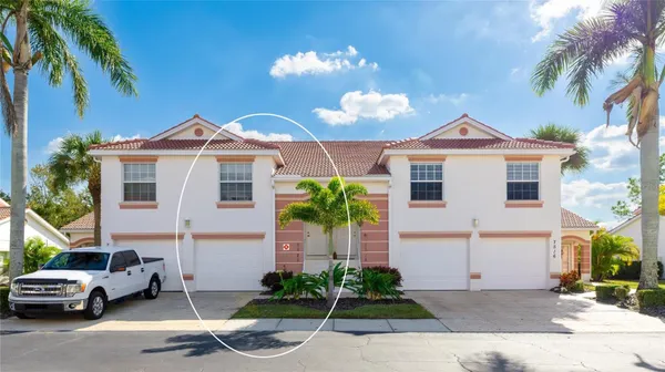 Property Slideshow image 2 of 34 | 7520 marsh orchid cir, Bradenton, FL, 34203