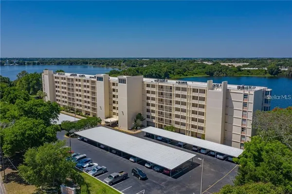 Property Slideshow image 3 of 45 | 700 mirror ter 603, Winter Haven, FL, 33881