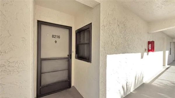 Property Slideshow image 2 of 36 | 14255 rosemary ln 8216, Largo, FL, 33774