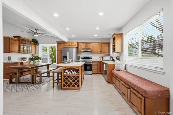 Property Slideshow image 3 of 18 | 41 canongate ln, Highlands Ranch, CO, 80130