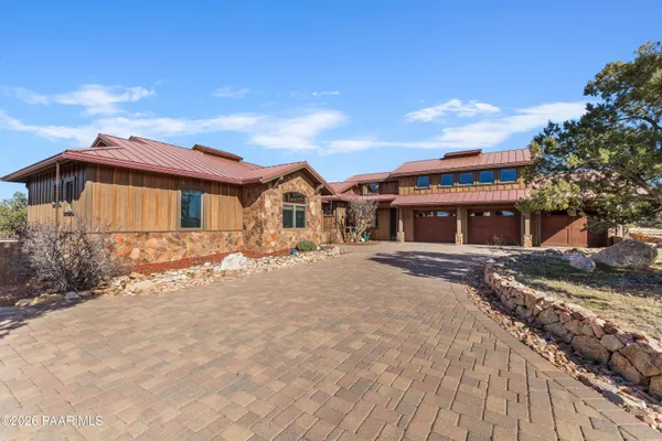 Property Slideshow image 2 of 46 | 11840 w cooper morgan trl, Prescott, AZ, 86305