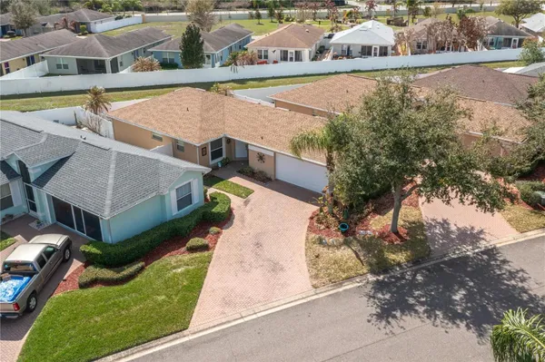 Property Slideshow image 3 of 40 | 3363 livingston way, Winter Haven, FL, 33884