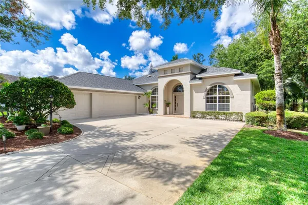 Property Slideshow image 3 of 49 | 1432 kinnard cir, Ormond Beach, FL, 32174