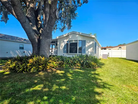 Property Slideshow image 2 of 19 | 615 cottage park ln, Leesburg, FL, 34748