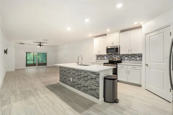 Property Slideshow image 3 of 17 | 16664 shell bay dr, Land O Lakes, FL, 34638