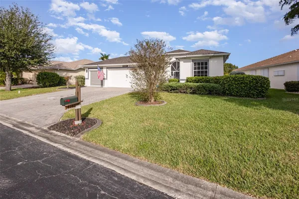Property Slideshow image 3 of 29 | 14186 grosse point ln, Fort Myers, FL, 33919