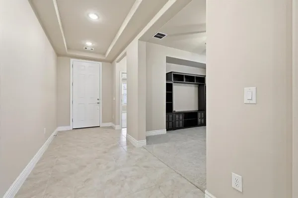 Property Slideshow image 3 of 37 | 9513 windwood ln, Denton, TX, 76207