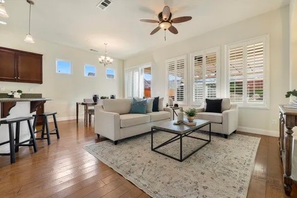 Property Slideshow image 3 of 44 | 1669 pinot pl, Brentwood (Cc), CA, 94513