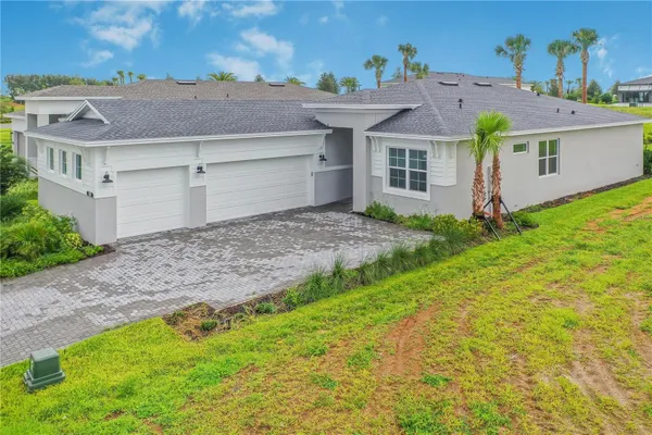 Property Slideshow image 2 of 48 | 1618 bellagio loop, Tavares, FL, 32778