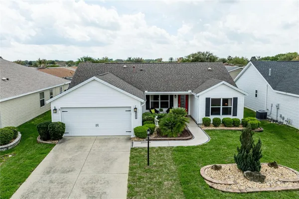 Property Slideshow image 3 of 44 | 2104 callaway dr, The Villages, FL, 32162