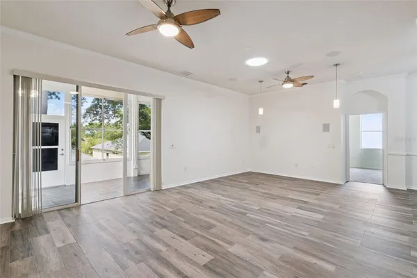 Property Slideshow image 3 of 38 | 813 summit greens blvd, Clermont, FL, 34711