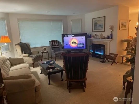 Property Slideshow image 2 of 13 | 4117 221st pl se # 1076, Issaquah, WA, 98029