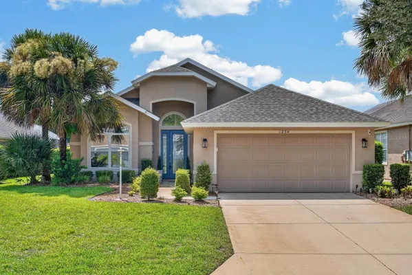 Property Slideshow image 3 of 47 | 1234 crown pointe ln, Ormond Beach, FL, 32174