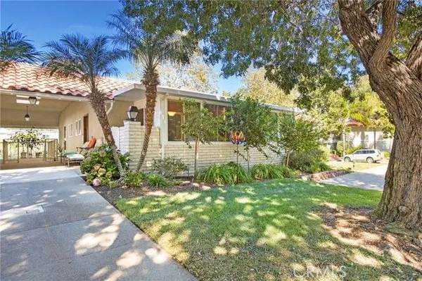 Property Slideshow image 2 of 44 | 662 via los altos p, Laguna Woods, CA, 92637