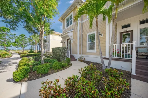 Property Slideshow image 3 of 59 | 229 sapphire lake dr 201, Bradenton, FL, 34209