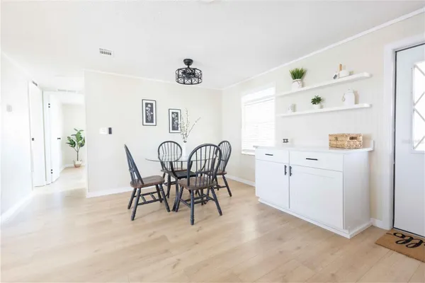 Property Slideshow image 3 of 31 | 615 tracy dr, Lady Lake, FL, 32159