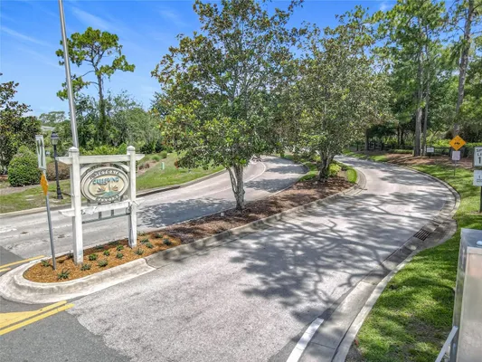Property Slideshow image 2 of 62 | 600 garden club dr, Deland, FL, 32724