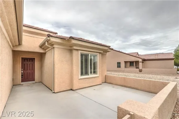 Property Slideshow image 3 of 33 | 7713 songster st, North Las Vegas, NV, 89084