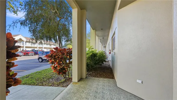 Property Slideshow image 3 of 35 | 2296 monaco ln 10, Clearwater, FL, 33763