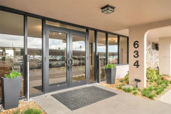 Property Slideshow image 3 of 41 | 634 edgewater dr 849, Dunedin, FL, 34698