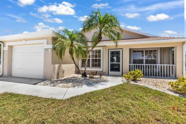 Property Slideshow image 3 of 41 | 1924 boddington trl, Punta Gorda, FL, 33980