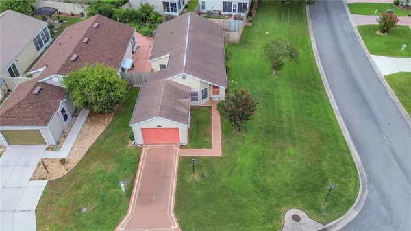 Property Slideshow image 2 of 55 | 25345 green heron dr, Leesburg, FL, 34748
