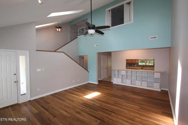 Property Slideshow image 3 of 24 | 106 chota view ln, Loudon, TN, 37774