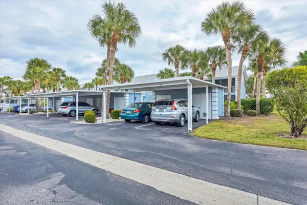 Property Slideshow image 3 of 51 | 454 cerromar rd 275, Venice, FL, 34293