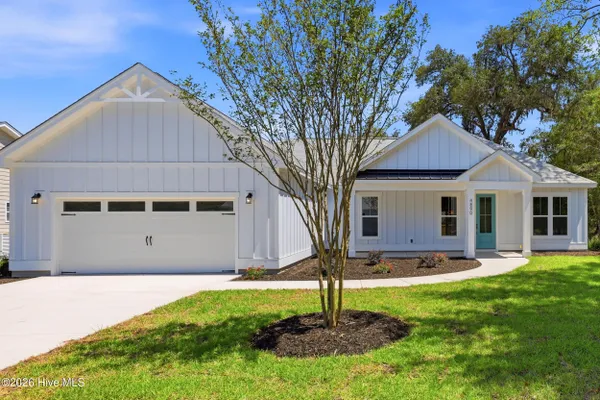 Property Slideshow image 3 of 57 | 4890 olde cypress ln, Shallotte, NC, 28470
