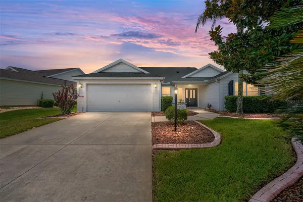 Property Slideshow image 2 of 22 | 17843 se 87th bourne ave, The Villages, FL, 32162