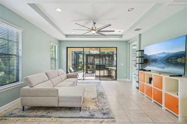 Property Slideshow image 3 of 31 | 8433 alberata vista dr, Tampa, FL, 33647
