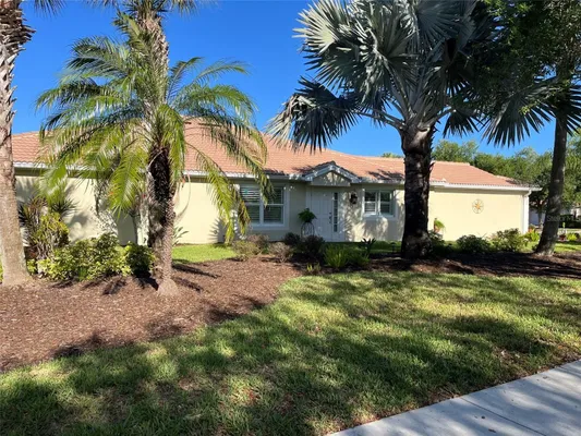 Property Slideshow image 2 of 47 | 6099 benevento dr, Sarasota, FL, 34238