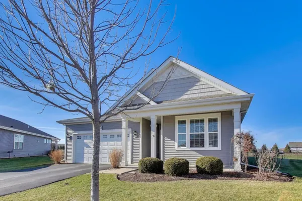 Property Slideshow image 2 of 47 | 2355 cannon dr, Pingree Grove, IL, 60140