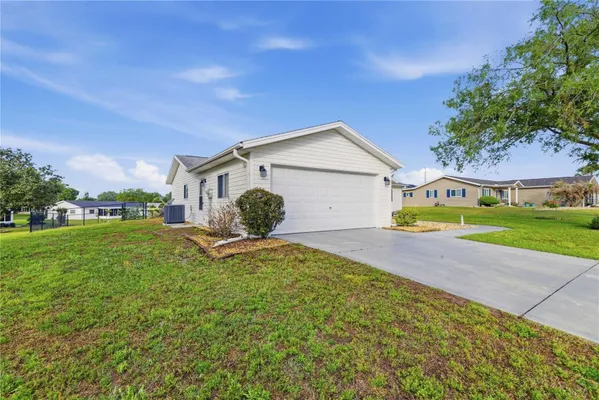 Property Slideshow image 3 of 50 | 17710 se 105th ter, Summerfield, FL, 34491