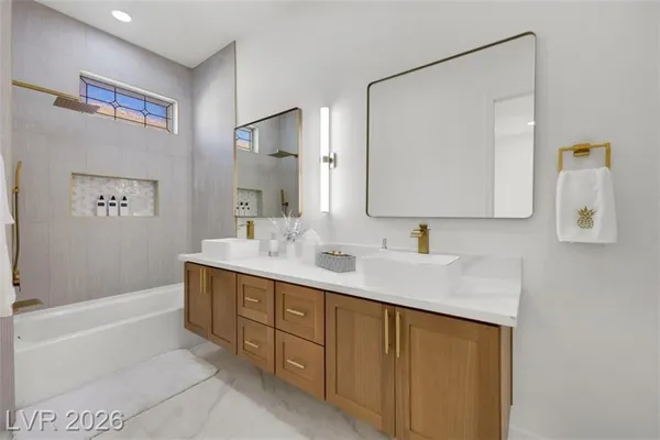 Property Slideshow image 2 of 91 | 5015 rivedro st, Las Vegas, NV, 89135