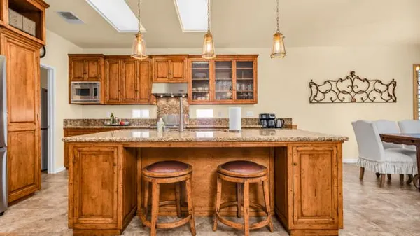 Property Slideshow image 3 of 47 | 78643 palm tree ave, Palm Desert, CA, 92211