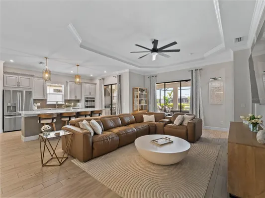 Property Slideshow image 2 of 55 | 6249 mesa gln, Bradenton, FL, 34203