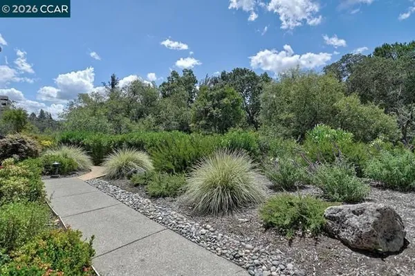 Property Slideshow image 3 of 77 | 1726 comstock dr, Walnut Creek, CA, 94595