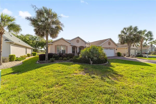 Property Slideshow image 2 of 58 | 8404 sw 82nd cir, Ocala, FL, 34481
