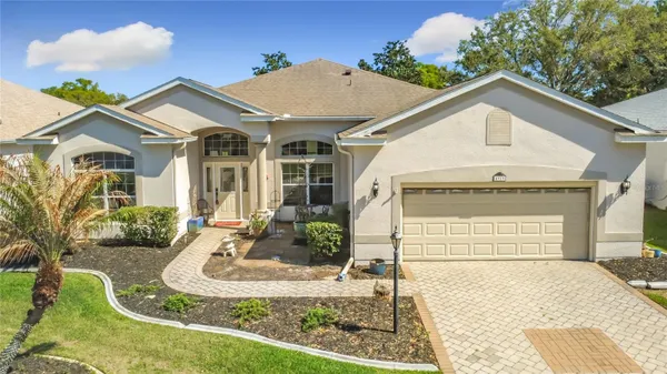 Property Slideshow image 2 of 55 | 4919 long meadow dr, Leesburg, FL, 34748