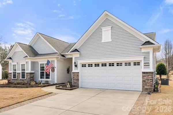 Property Slideshow image 2 of 38 | 9021 badlands ct, Fort Mill, SC, 29707