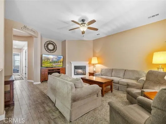 Property Slideshow image 3 of 39 | 10598 archerwill rd, Apple Valley, CA, 92308
