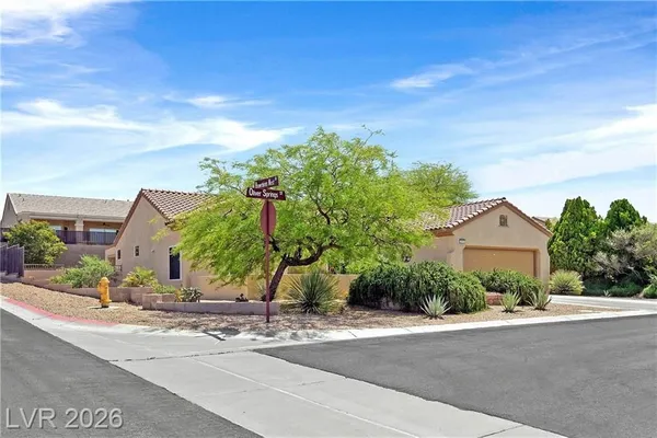 Property Slideshow image 2 of 40 | 2048 oliver springs st, Henderson, NV, 89052
