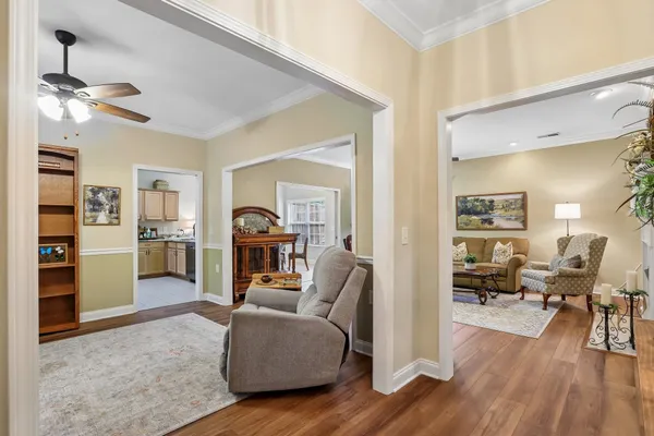 Property Slideshow image 2 of 24 | 201 wrennewood ln, Franklin, TN, 37064
