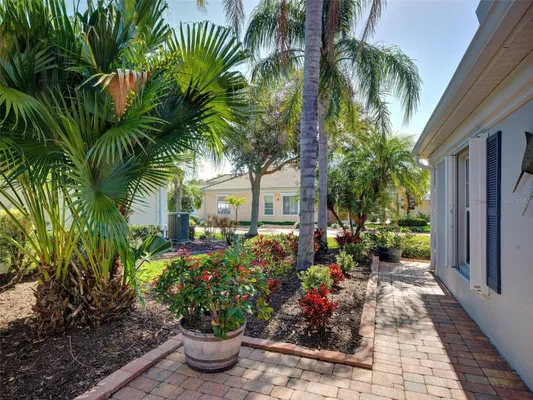 Property Slideshow image 3 of 61 | 13341 ipolita st, Venice, FL, 34293